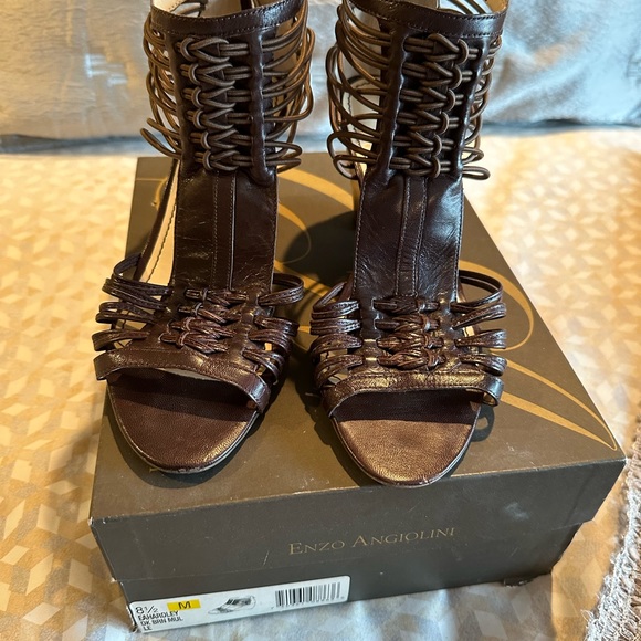 Wedge sandals - Picture 1 of 4